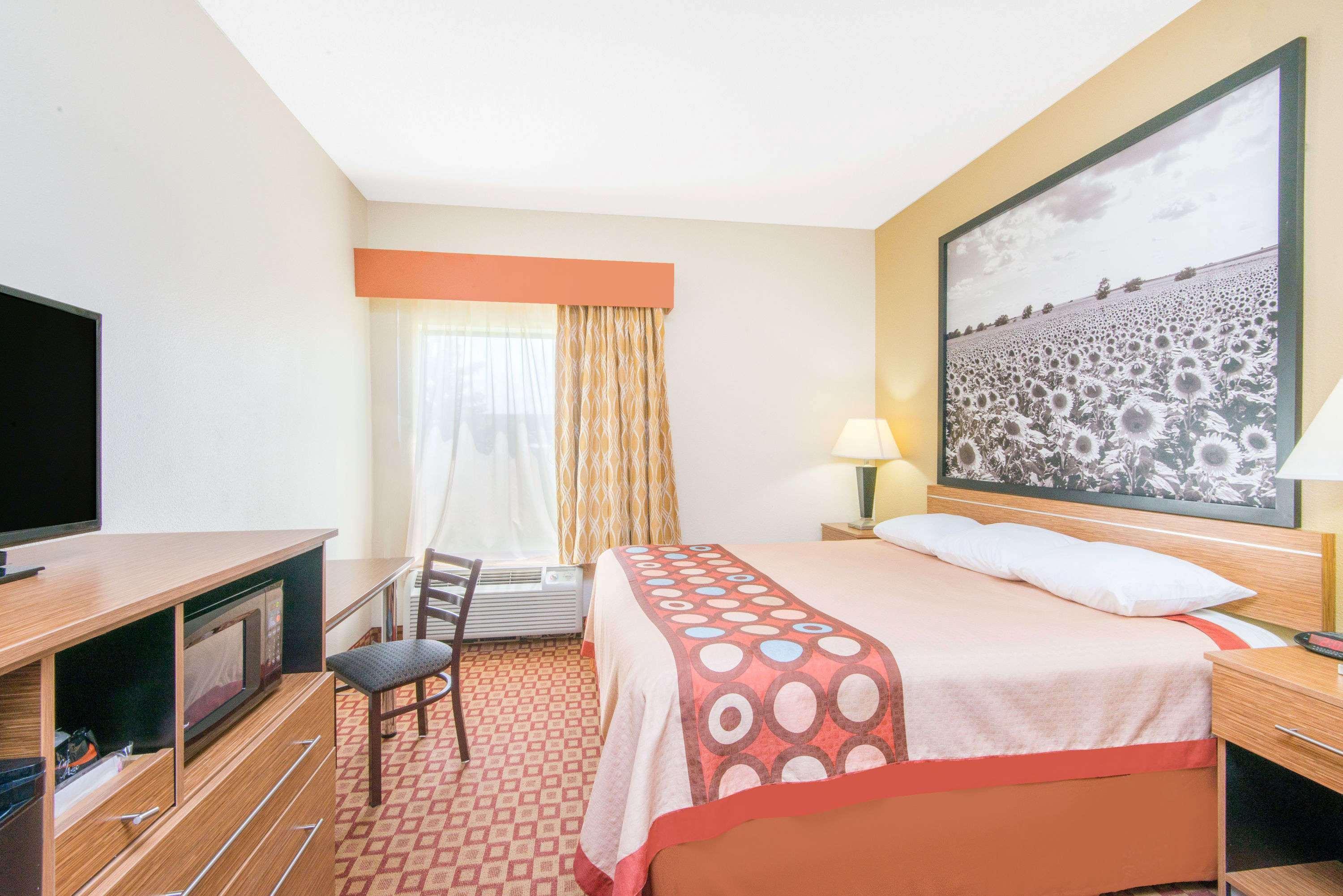Super 8 By Wyndham South 2* Wichita